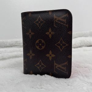 Louis Vuitton mini wallet